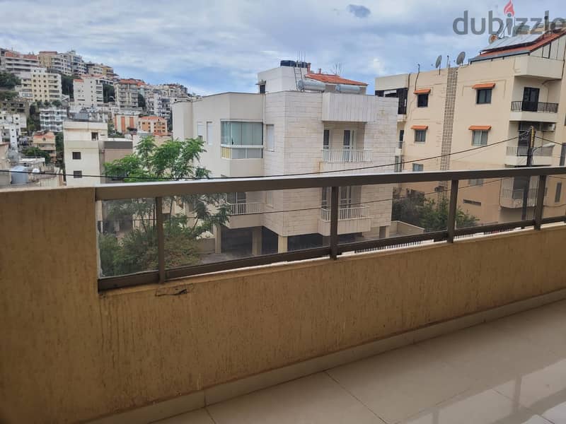 138m2 3bedrooms apartment+Terrace for sale in Aoukar/Haret El Belene 1
