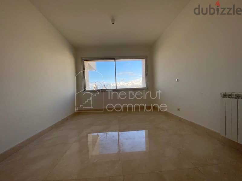 Modern apartment in a luxurious building in Achrafieh with open views 4