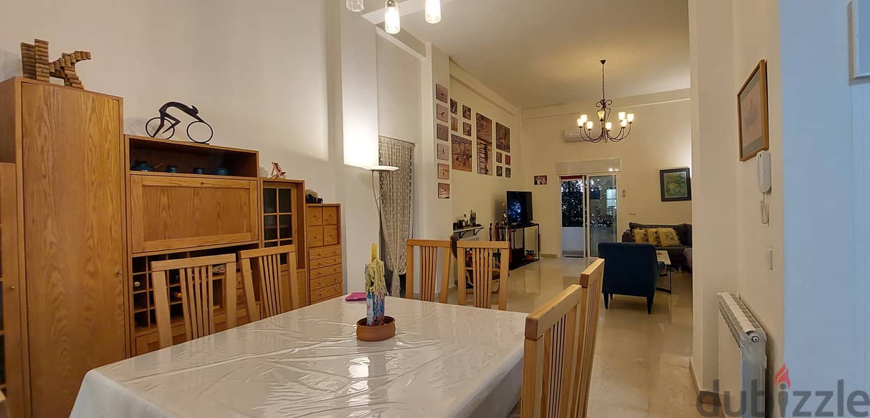 Apartment for sale in Furn El Chebbak شقة  للبيع بفرن الشباك 4