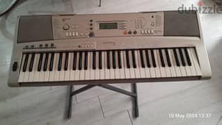 Yamaha PSR-A300 Oriental Keyboard with Base