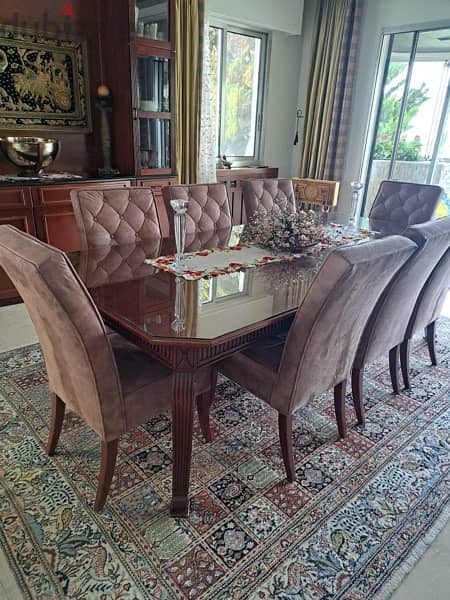 Full dining table and chairs 4