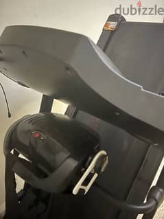 treadmill in very good condition