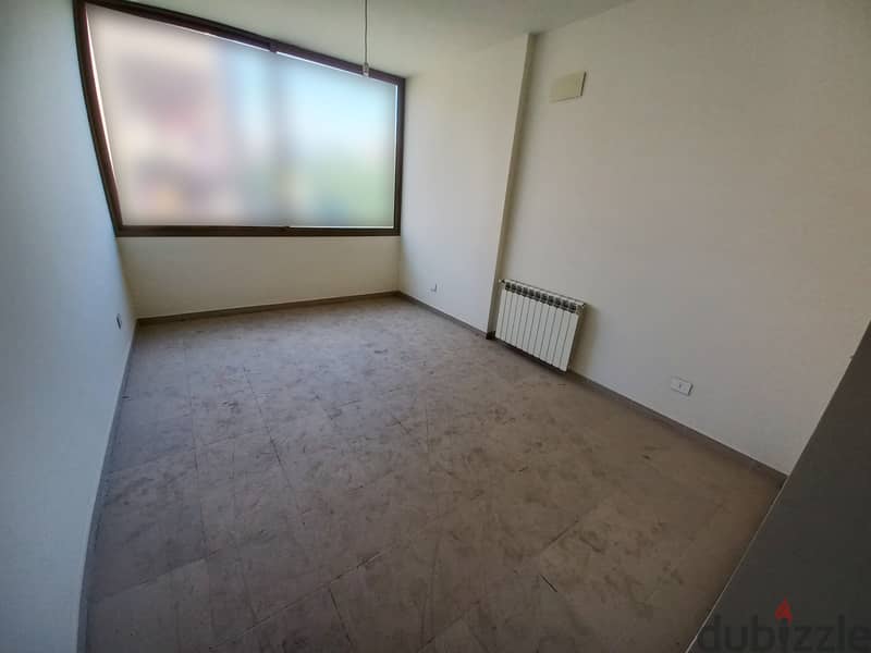 High - End Apartment for sale in Naqqacheشقة فخمة للبيع في النقاش 7