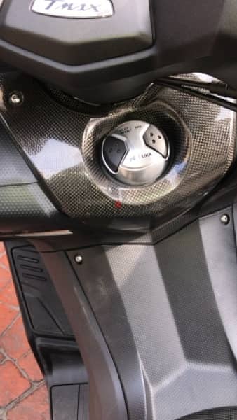 tmax Carbon cover key Guard