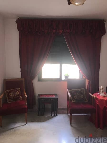Salon with curtains (صالون مع برادي) 2