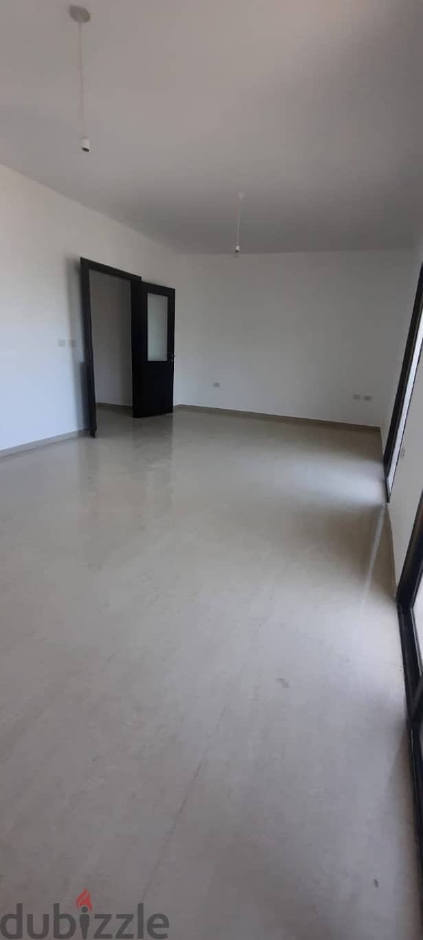 135 Sqm | Apartment For Sale in Calm Area in Aley - Der Koubel 4