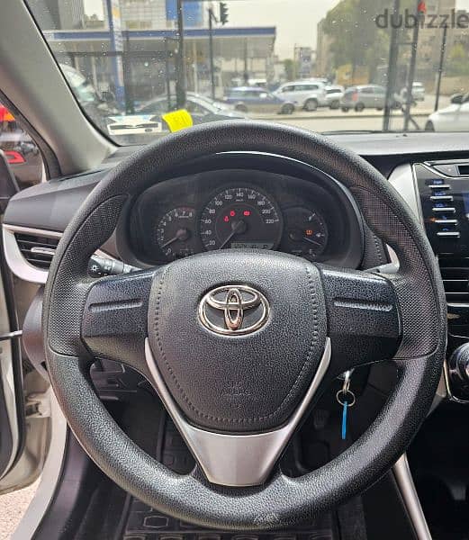 Toyota Yaris 2018 5
