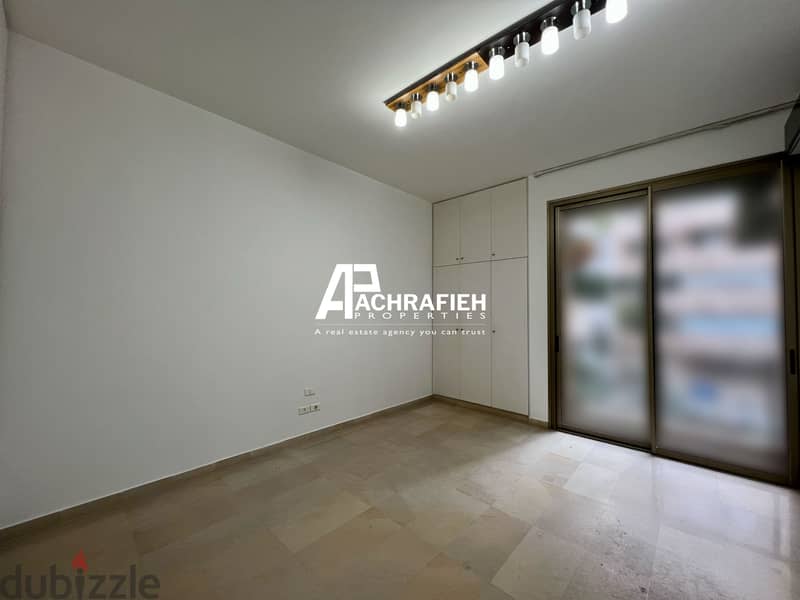 Apartment For Rent In Achrafieh - شقة للأجار في الأشرفية 10
