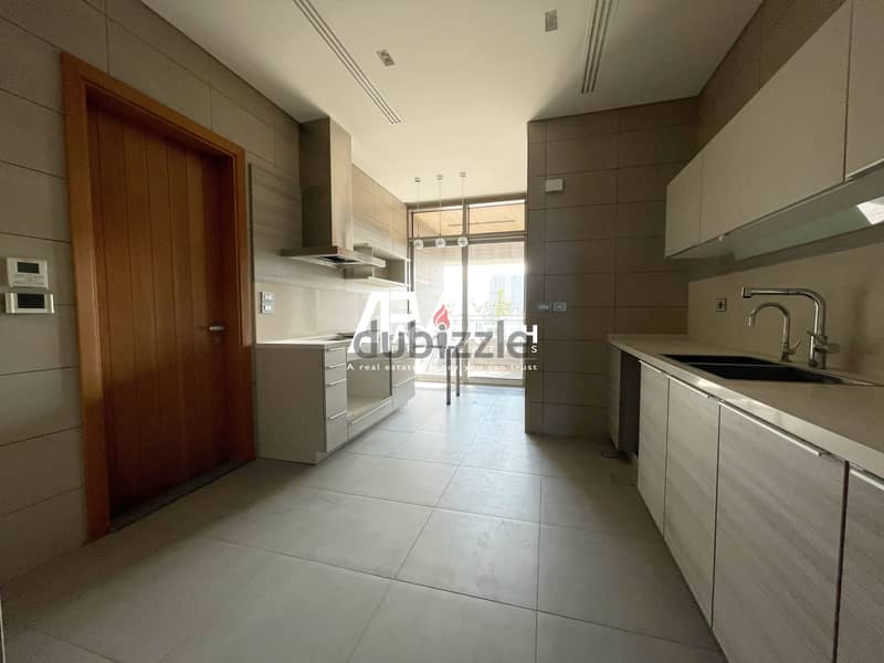 Apartment For Sale In Achrafieh - شقة للبيع في الأشرفية 4