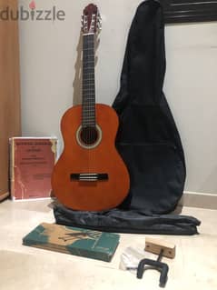 Valencia Classical Guitar with full kit (case,books, stand…)
