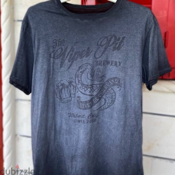 THE VIPER PIT BREWERY Grey Oversized T-Shirt. 1
