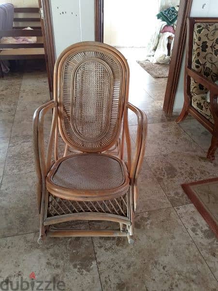 كرسي خيزران 1
