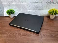 Dell 5570 0