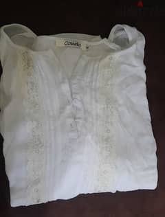 Costella tshirt. size medium