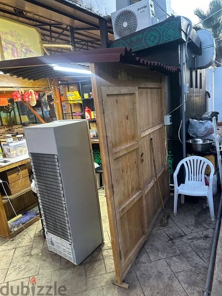 kiosk or small business for sale in foodie land jnah 3