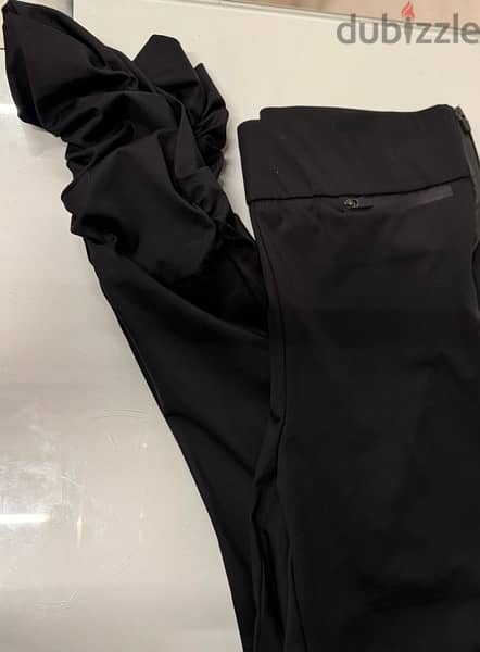 women pant; clothing, pantalon legging. ZARA legging, black color 13