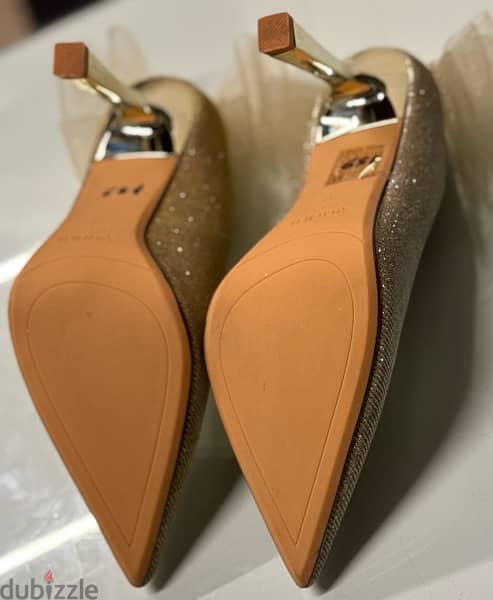 gold shoes for ladies 2