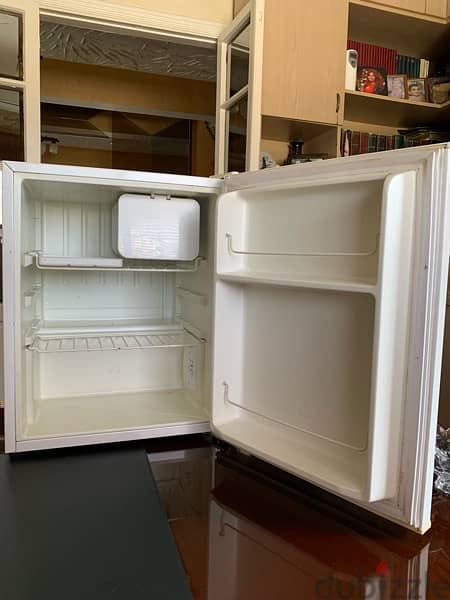 Refrigerator for sale 4