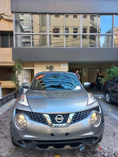 Nissan Juke 2017 4x4 sv full option extra extra clean 4