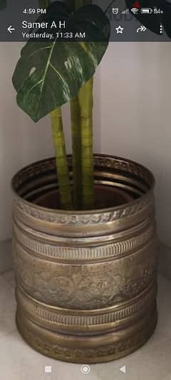 Antique handmade
tooled brass pot planter