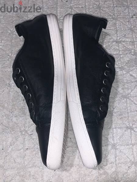 original black leather sneakers 5