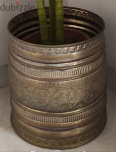 Antique handmade
tooled brass pot planter 0