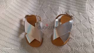 sandals girl size 22 silver