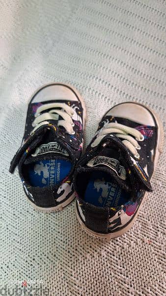 2 shoes size 20 (converse) for 15 dollars 4
