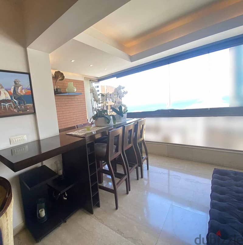 FULLY FURNISHED IN AIN EL MRAISSEH PRIME (220SQ) 3 BEDROOMS , (JNR-269 2