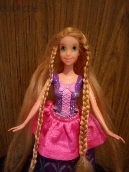 Princess RAPUNZEL Disney Still good Mattel doll Unflex molded body 3