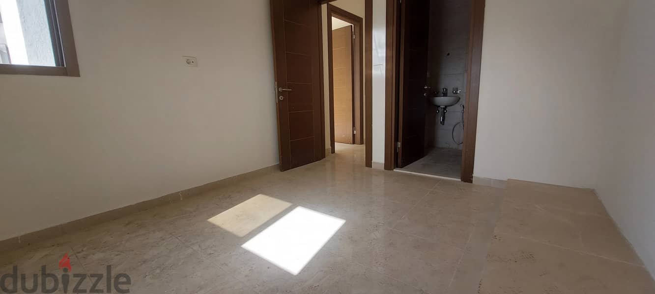 Apartment with Panoramic Views from the Heart of Achrafieh for Rent 4