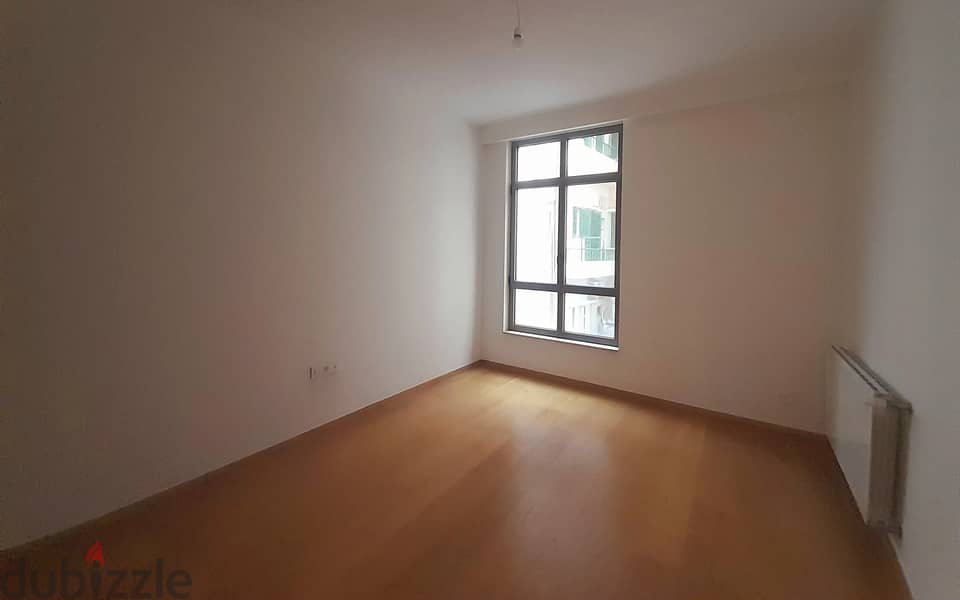 Apartment with Open Sea View for Rent in Ashrafieh 5
