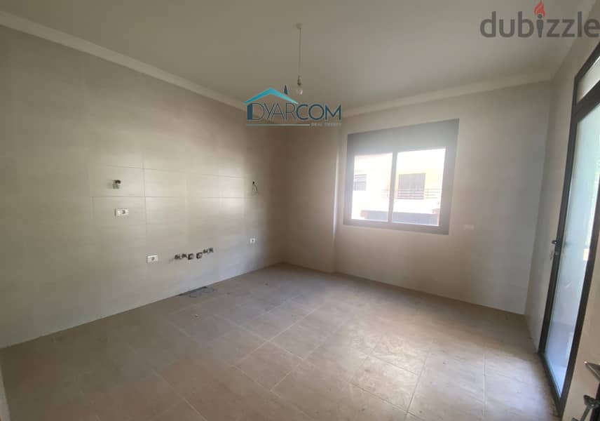 DY1683 - Kfaryassine Apartment with Open Sea View! 5