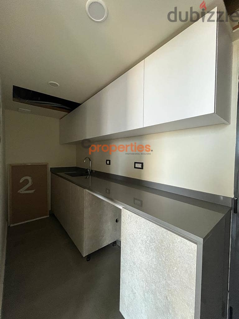 Office for rent in Dbayeh مكتب للإيجار في ضبية CPFS599 2