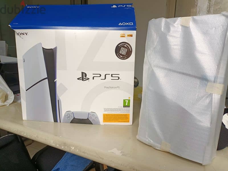 Play station 5 slim open box never been used 0