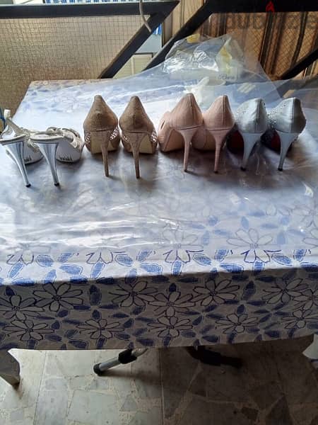 4 high heels all for 25$ 1