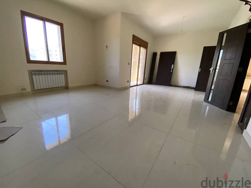 Apartment for Sale + Terrace in Aatchaneh / Spacious - العطشانة 0