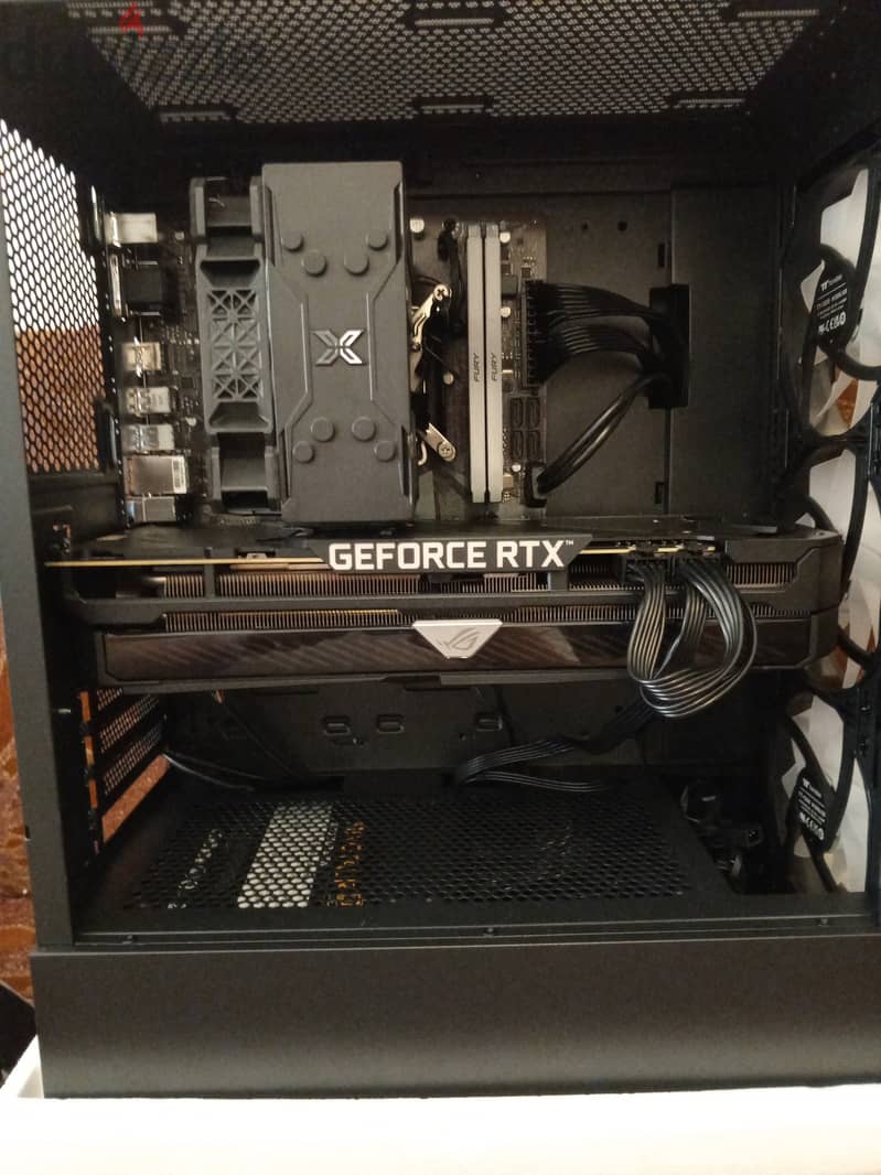 gaming pc in perfect condition 0