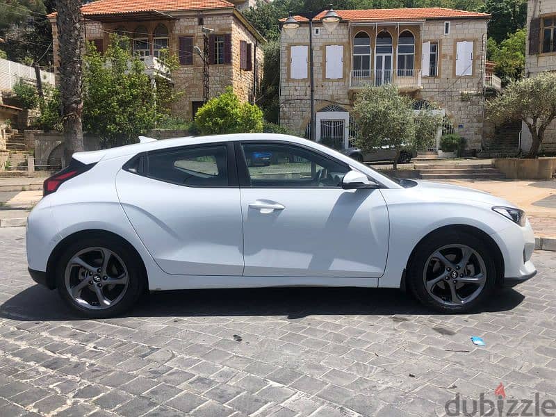 Hyundai Veloster2019-Company source- One Owner- Super clean- 5
