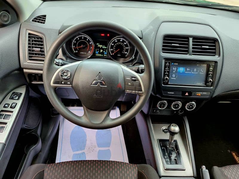 25000miles Mitsubishi ASX 2019 4WD اجنبي شبه جديد 14