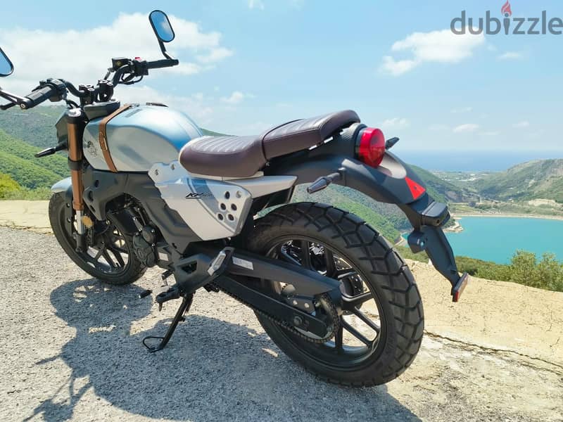 Lifan 200cc motorcycle 3