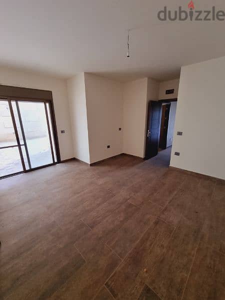 Apartment for sale in naccache شقة للبيع في النقاش 12