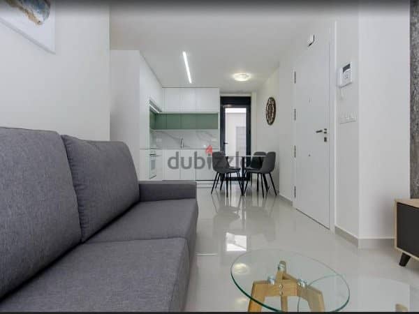 Spain Alicante furnished apartment just a walk from the beachRML-01415 4
