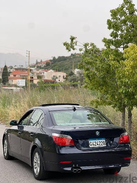 BMW 5-Series 2004 3