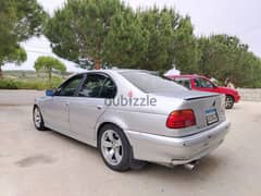 BMW 5-Series 2000