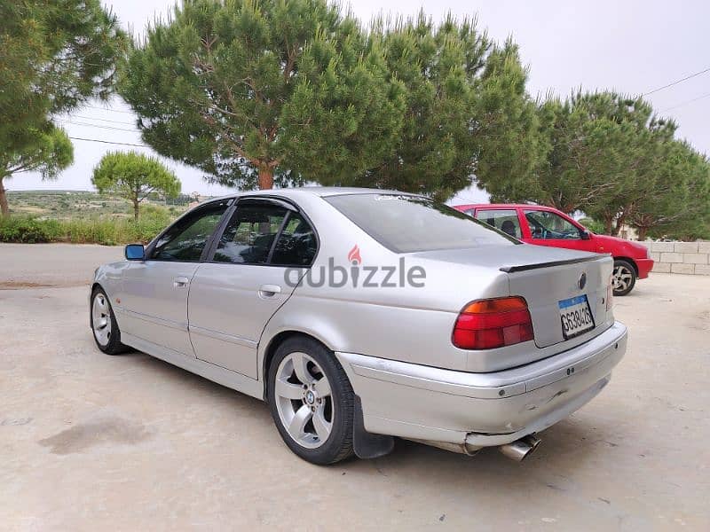 BMW 5-Series 2000 0