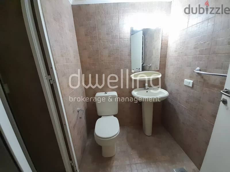 Spacious apartment in the heart of achrafieh Carré d'Or. 17