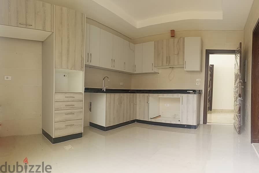 apartment with view in  Dohat el Hoss/هادئة - دوحة REF#OM105920 1