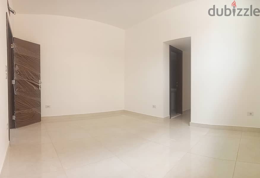 apartment with view in  Dohat el Hoss/هادئة - دوحة REF#OM105920 3