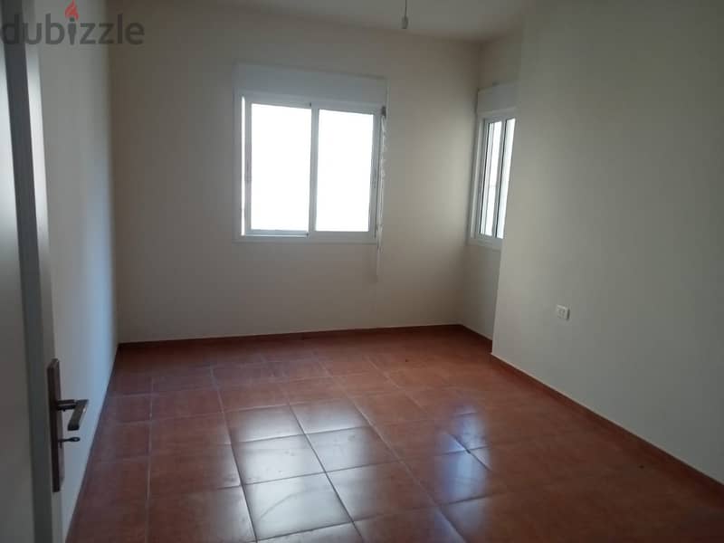 140 Sqm | Brand New Apartment in Good Condition in Hadath 4